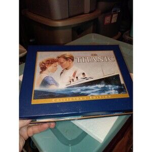 Titanic Collectors Edition VHS Gift Set Tape Movie Photo Book Film Strip 1997